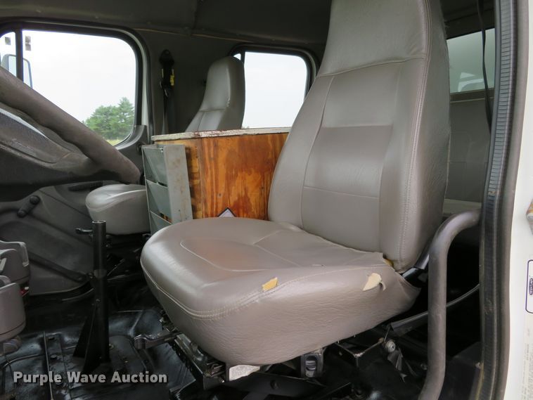 image for item DH1083 2010 Freightliner Business Class M2  Crew Cab utility truck