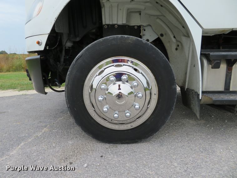 image for item DH1083 2010 Freightliner Business Class M2  Crew Cab utility truck