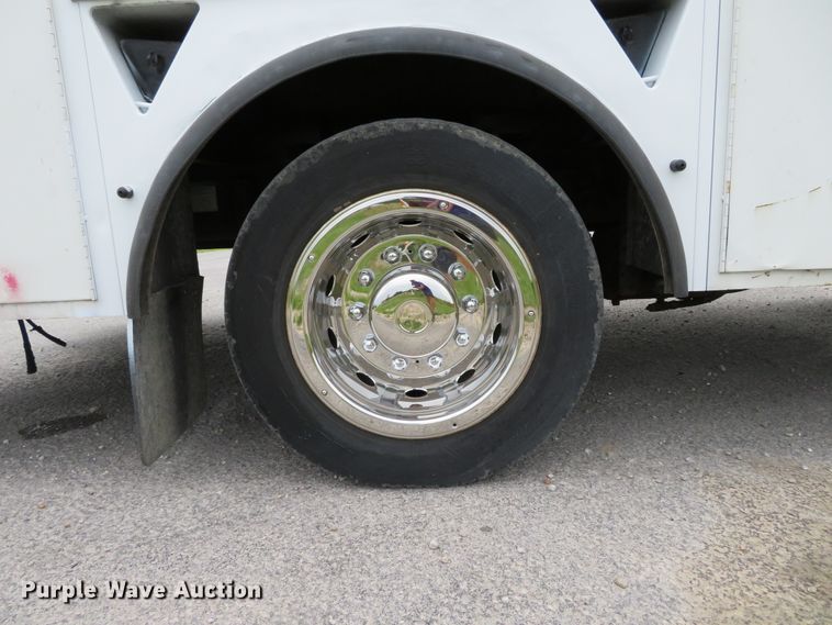 image for item DH1083 2010 Freightliner Business Class M2  Crew Cab utility truck