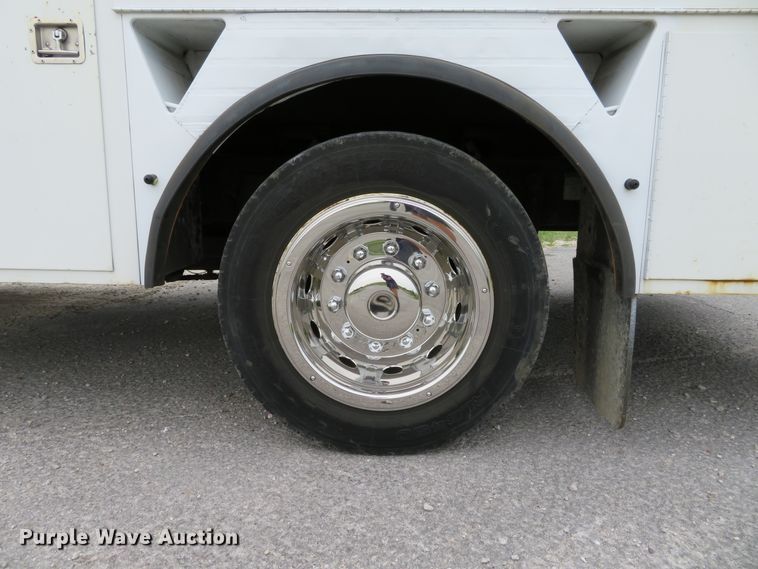 image for item DH1083 2010 Freightliner Business Class M2  Crew Cab utility truck