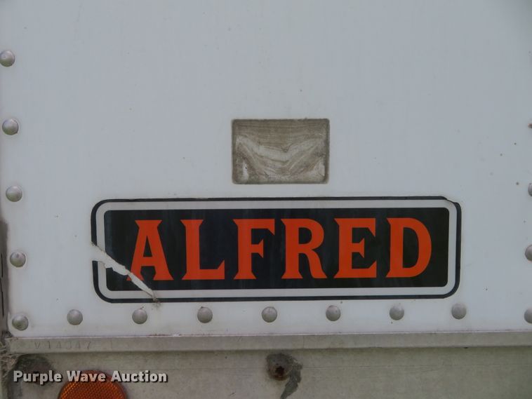 image for item DH1108 2014 Freightliner Business Class M2  box truck