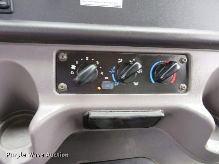 image for item DH1108 2014 Freightliner Business Class M2  box truck