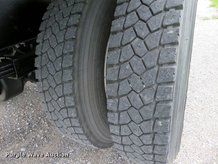 image for item DH1108 2014 Freightliner Business Class M2  box truck