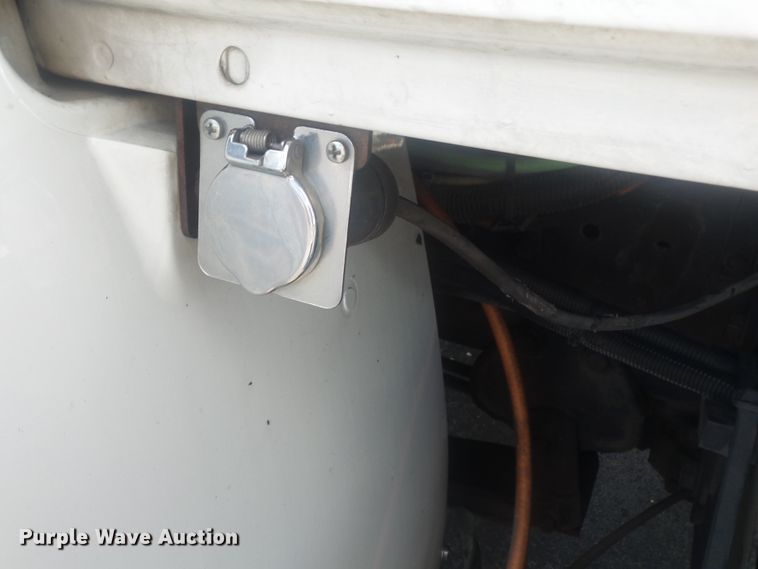 image for item DH3833 2008 International DuraStar 4400  semi truck