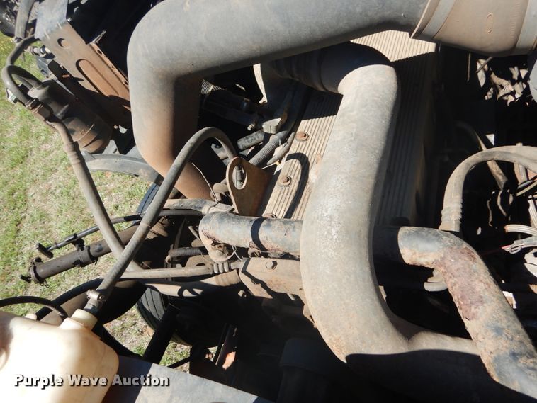 image for item DH5144 1998 Ford LA9000  semi truck