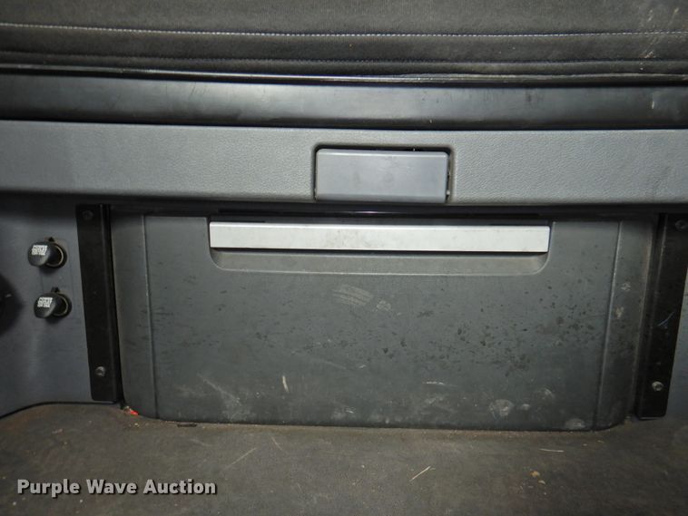 image for item DI0169 2012 Freightliner Cascadia  semi truck