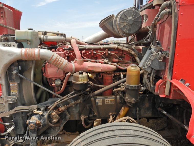 image for item DI0170 2011 Peterbilt 386  semi truck