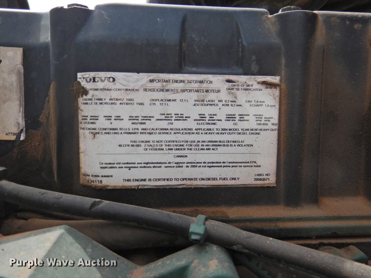 image for item DI0171 2005 Volvo VN  semi truck