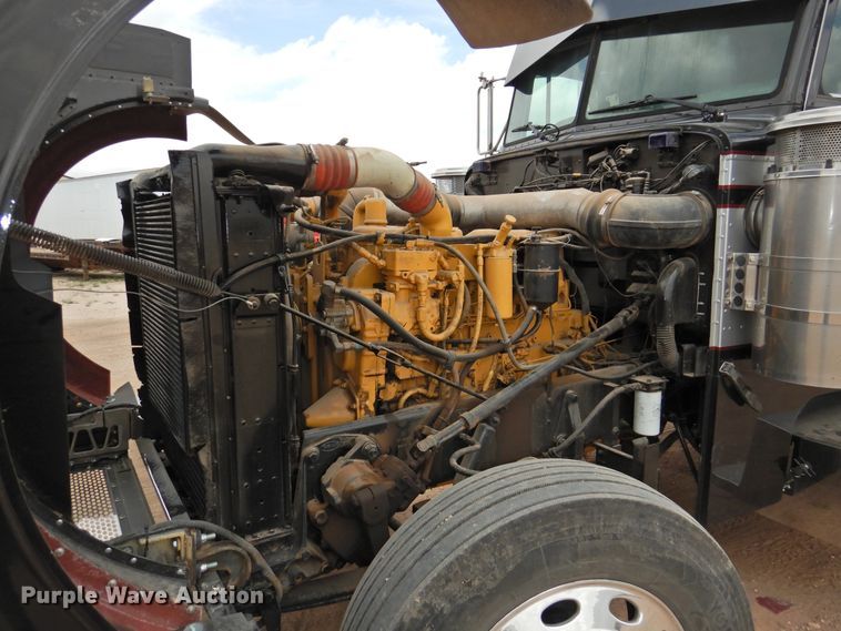 image for item DI0173 1990 Peterbilt 379  semi truck