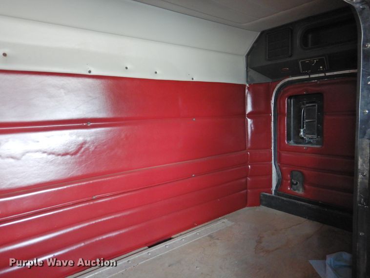 image for item DI0173 1990 Peterbilt 379  semi truck