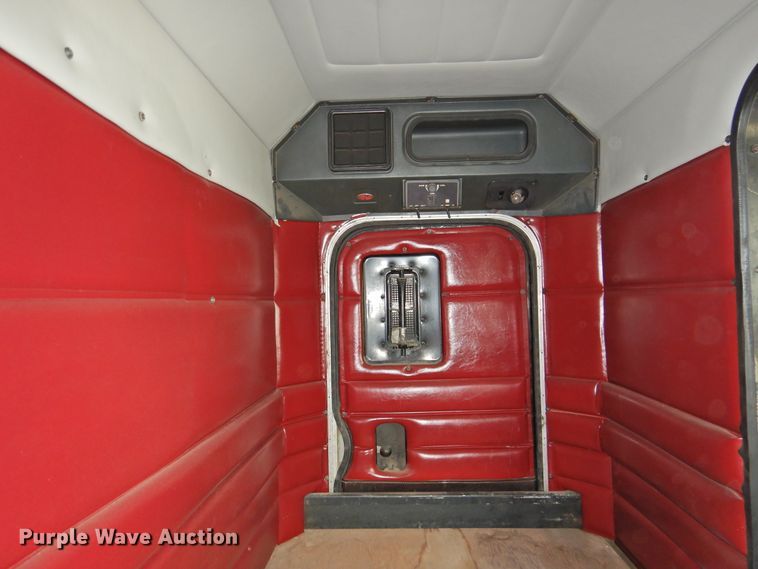 image for item DI0173 1990 Peterbilt 379  semi truck