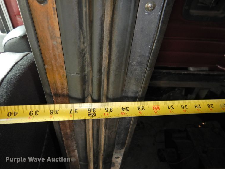 image for item DI0173 1990 Peterbilt 379  semi truck