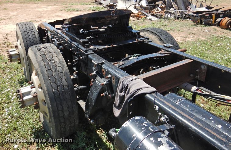 image for item DI0206 2007 Freightliner ST12  semi truck