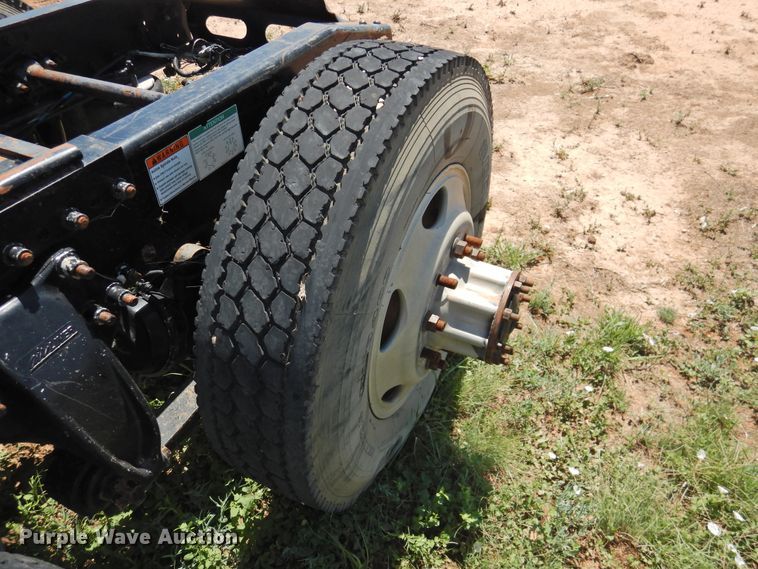 image for item DI0206 2007 Freightliner ST12  semi truck