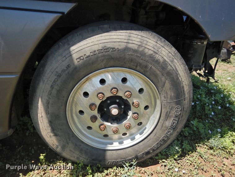 image for item DI0206 2007 Freightliner ST12  semi truck