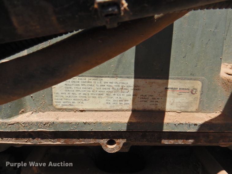 image for item DI0212 2005 Freightliner Columbia 120  semi truck