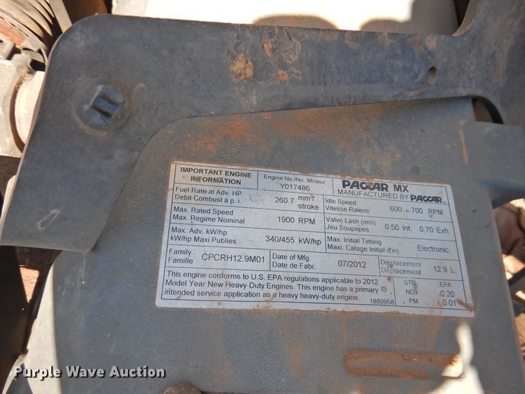 image for item DI0223 2013 Peterbilt 389  semi truck