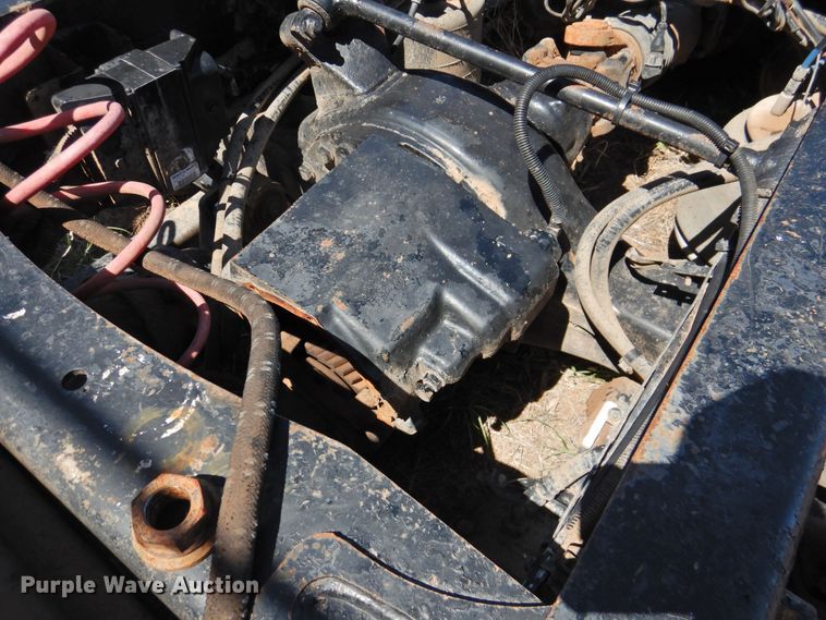 image for item DI0224 2005 Freightliner ST120  semi truck