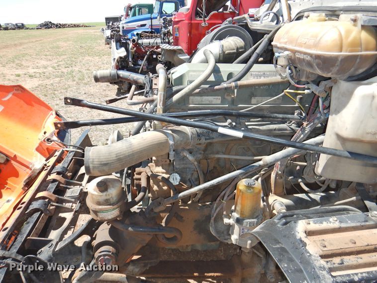 image for item DI0224 2005 Freightliner ST120  semi truck