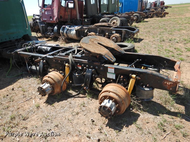 image for item DI0227 2007 Freightliner ST120  semi truck