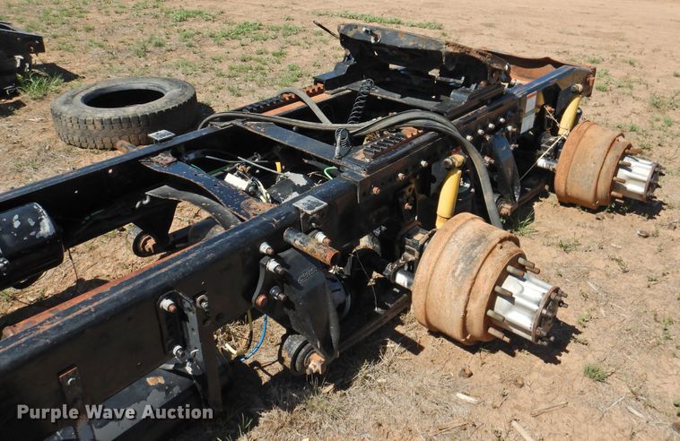 image for item DI0227 2007 Freightliner ST120  semi truck