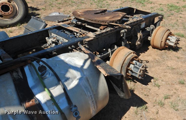 image for item DI0228 2012 Mack CXU613  semi truck