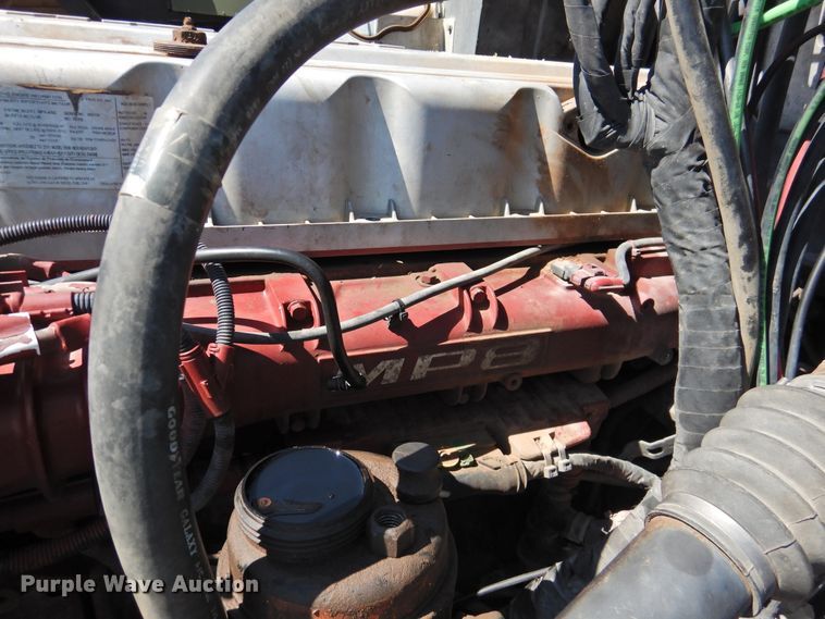 image for item DI0228 2012 Mack CXU613  semi truck