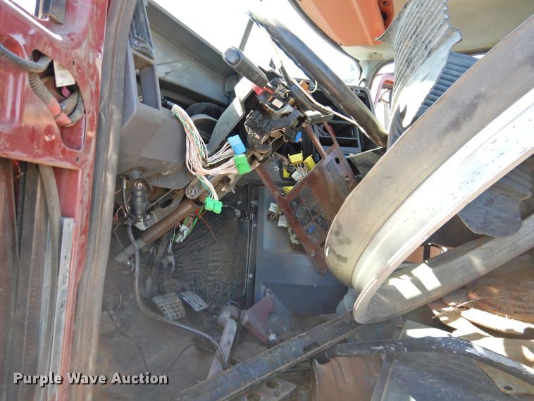 image for item DI0228 2012 Mack CXU613  semi truck