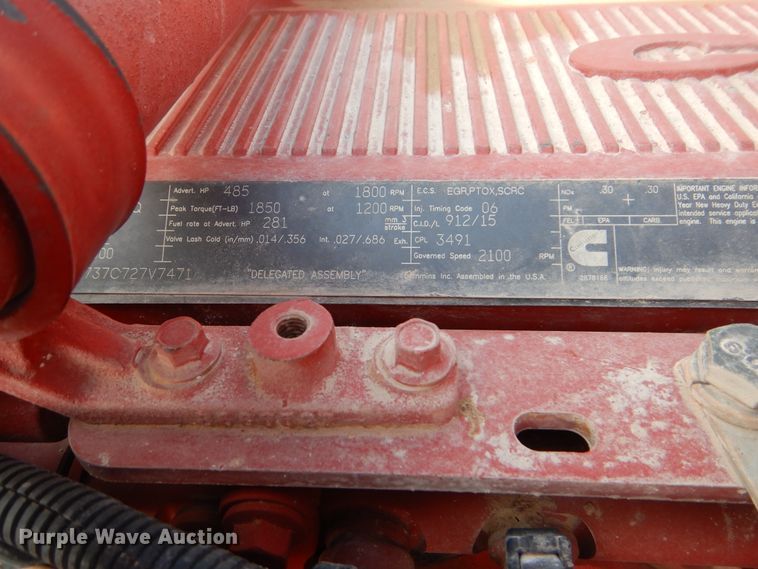 image for item DI0272 2013 Peterbilt 389  semi truck