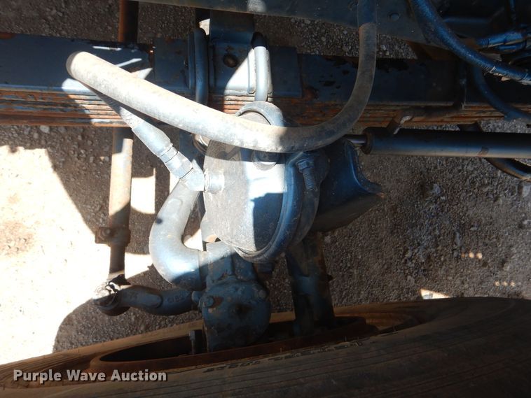 image for item DI0283 1990 Peterbilt 362  truck cab and chassis