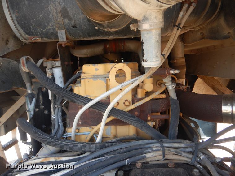 image for item DI0283 1990 Peterbilt 362  truck cab and chassis