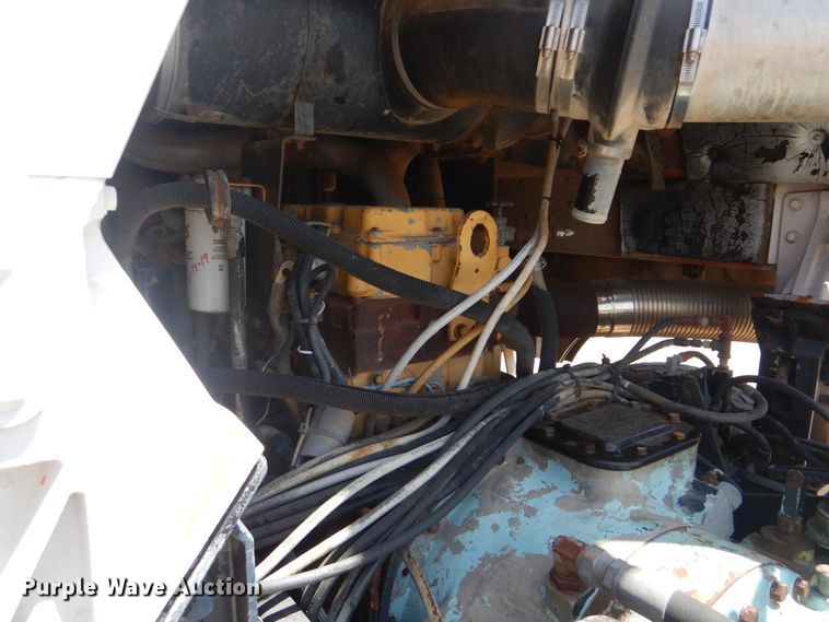 image for item DI0283 1990 Peterbilt 362  truck cab and chassis