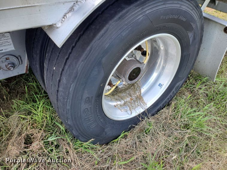 image for item DJ3167 2018 Doonan Chaparrel II 532ACLGC1NFZ flatbed trailer