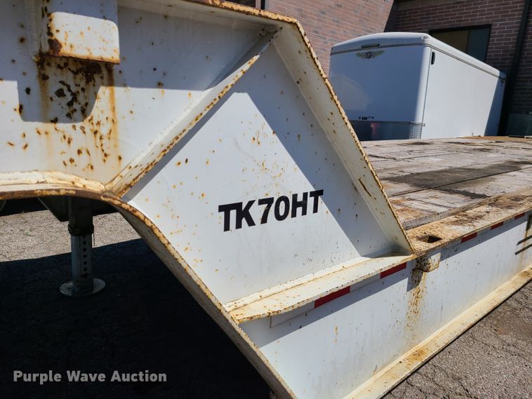 image for item EL9888 1985 Trail King TK70HT drop deck equipment trailer