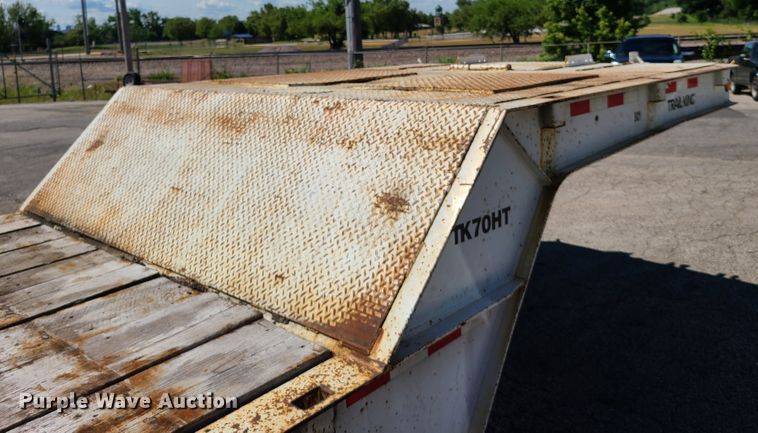 image for item EL9888 1985 Trail King TK70HT drop deck equipment trailer