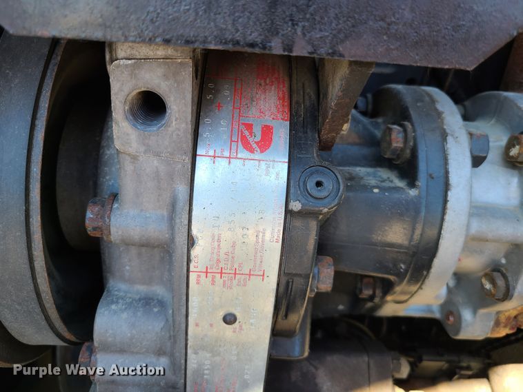 image for item EL9894 1995 Kenworth T800  semi truck