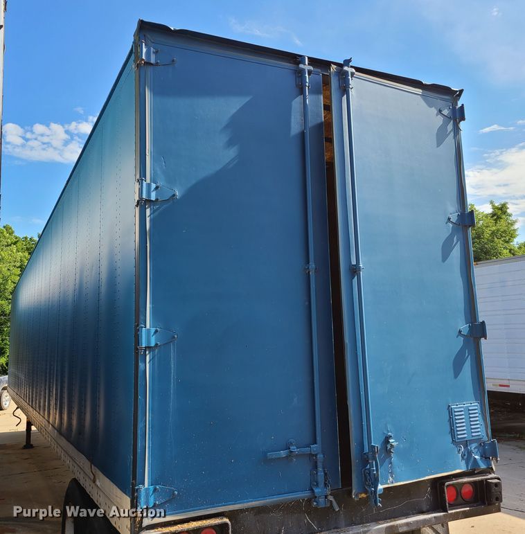 image for item EL9906 1995 Kentucky dry van trailer