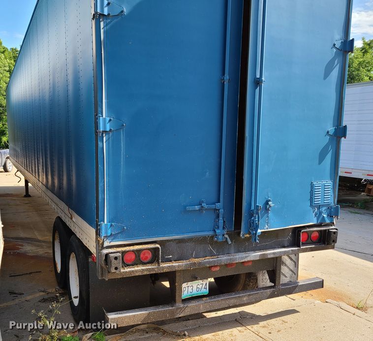 image for item EL9906 1995 Kentucky dry van trailer