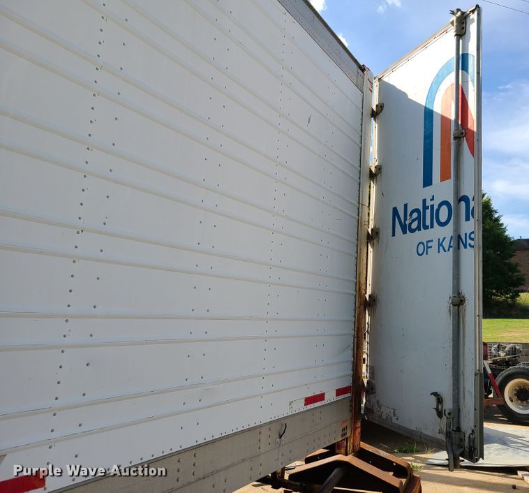 image for item EL9907 1990 Great Dane dry van trailer