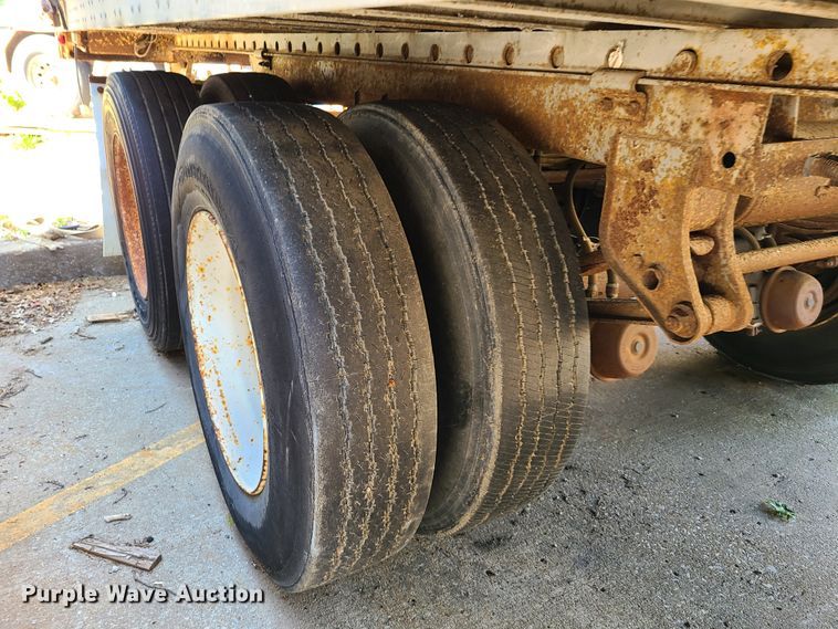 image for item EL9907 1990 Great Dane dry van trailer