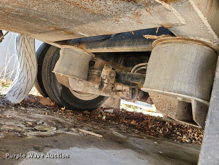 image for item EL9910 1998 Clark equipment trailer