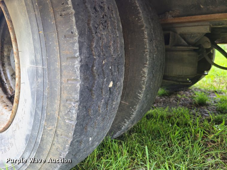 image for item EL9928 1991 Landall Haulall drop deck equipment trailer