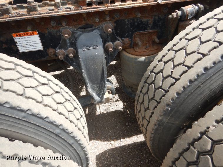 image for item FK9386 2012 Freightliner Cascadia  semi truck