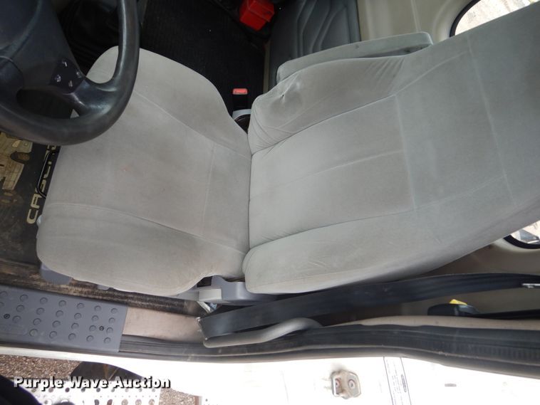 image for item FK9386 2012 Freightliner Cascadia  semi truck