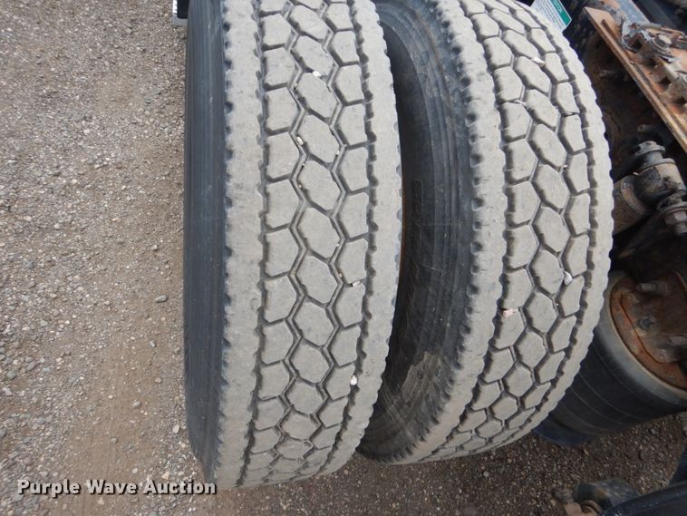 image for item FK9386 2012 Freightliner Cascadia  semi truck