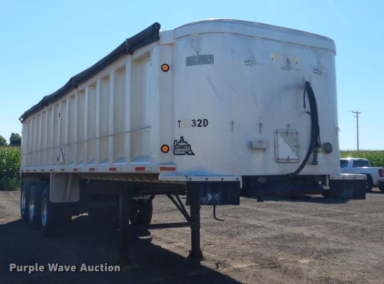 image for item FK9420 2002 Hillcrest Homes end dump trailer
