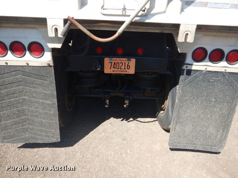 image for item FK9420 2002 Hillcrest Homes end dump trailer