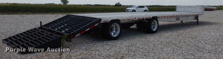 image for item FN9295 2004 Chaparral drop deck equipment trailer