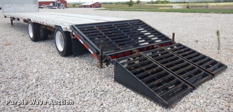 image for item FN9295 2004 Chaparral drop deck equipment trailer