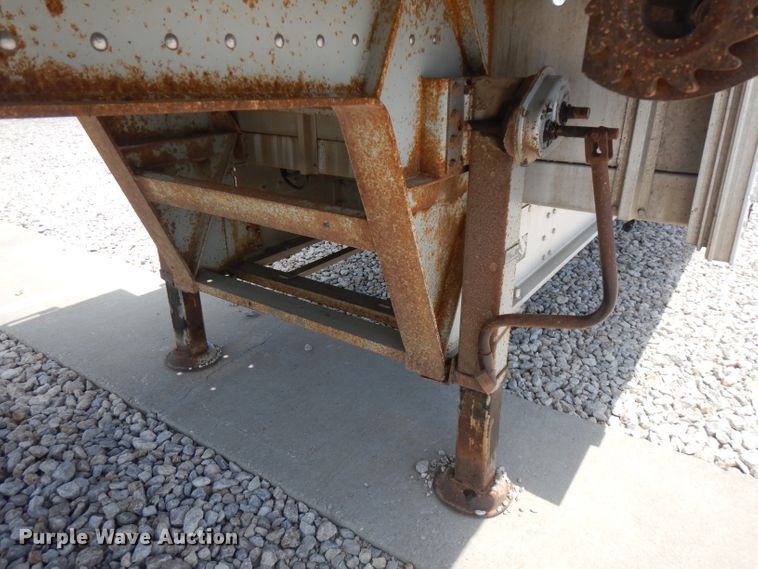 image for item FN9295 2004 Chaparral drop deck equipment trailer
